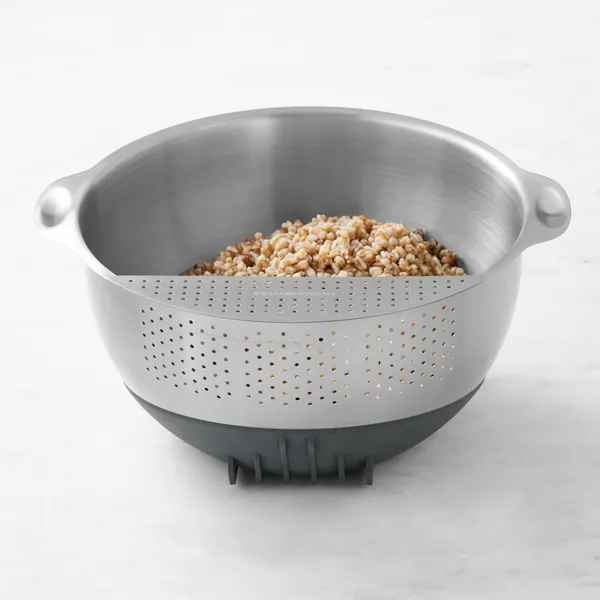 Master Your Kitchen Space with the OXO Collapsible Colander